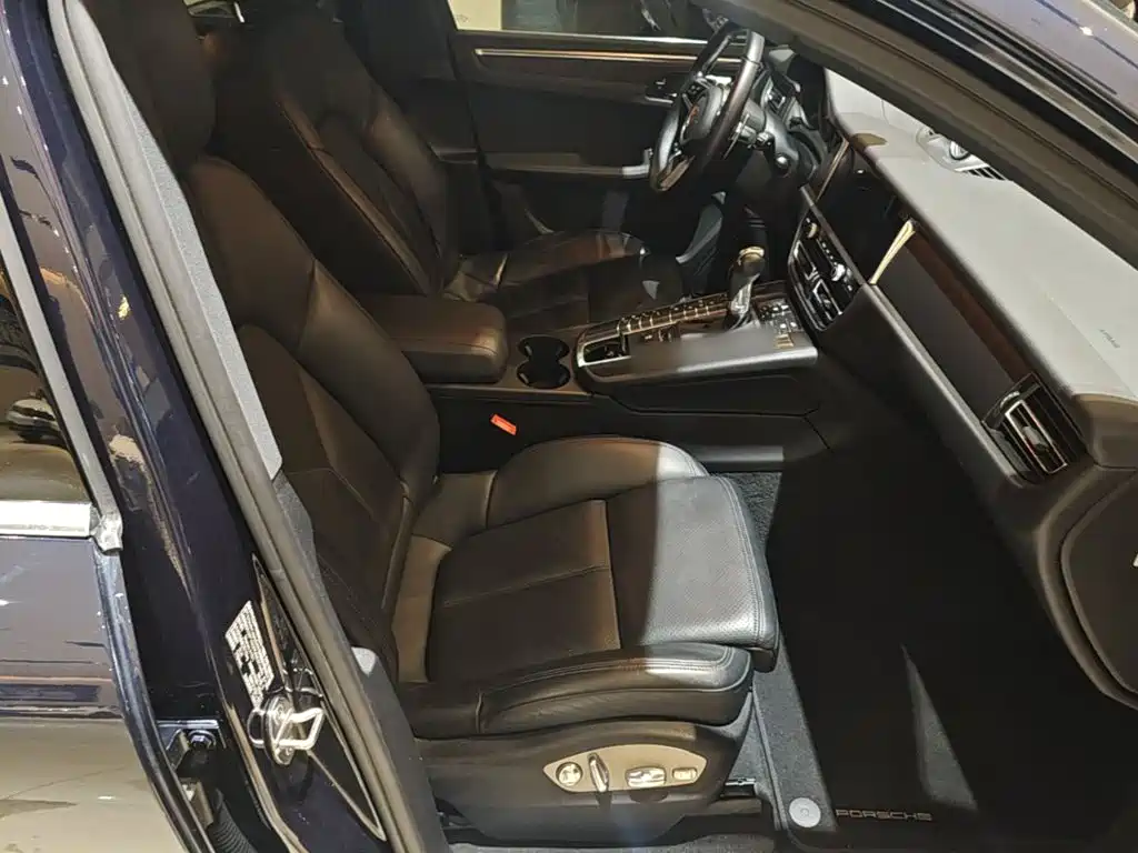 Porsche Macan — миниатюра 25