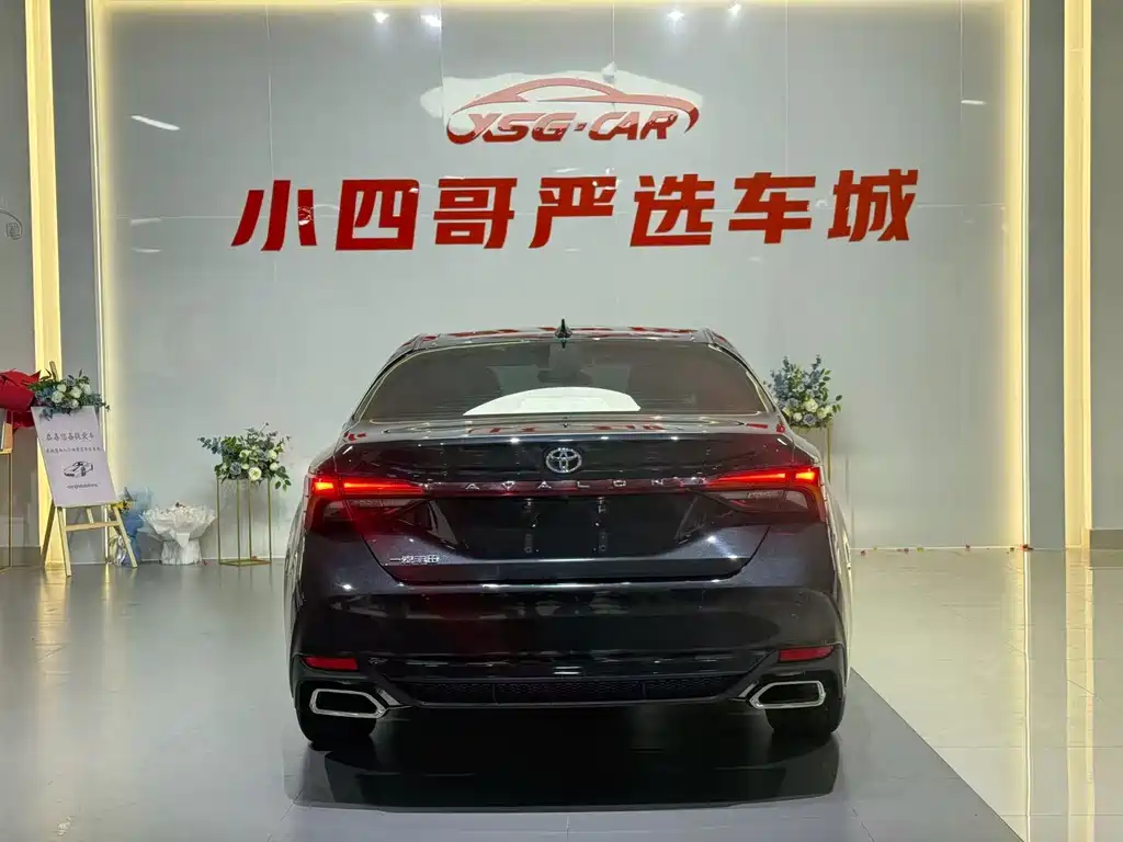 Toyota Avalon — миниатюра 3