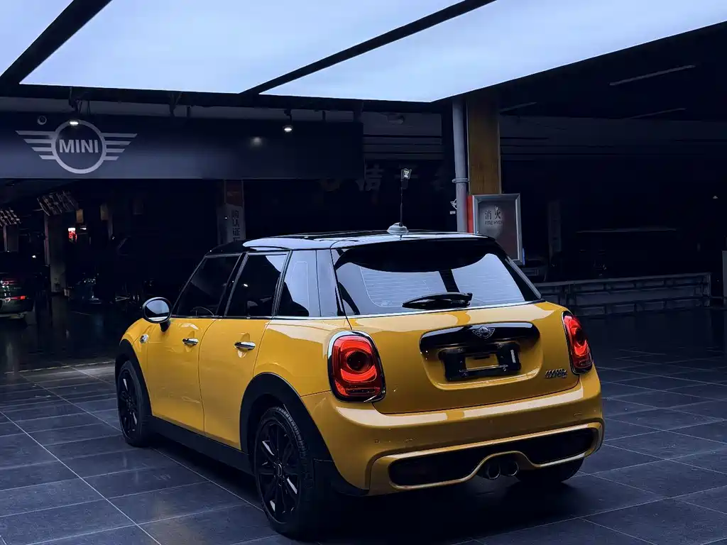 MINI Mini — миниатюра 10