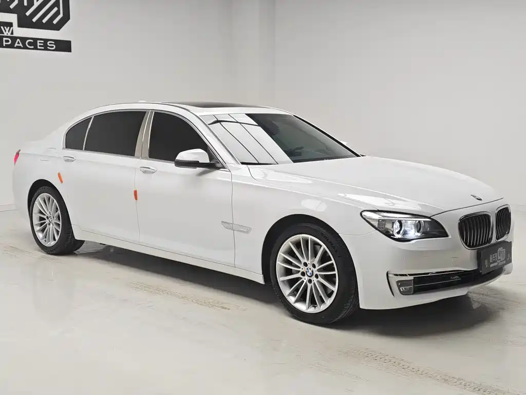 BMW 7 Series 7 2013 740Li Lead