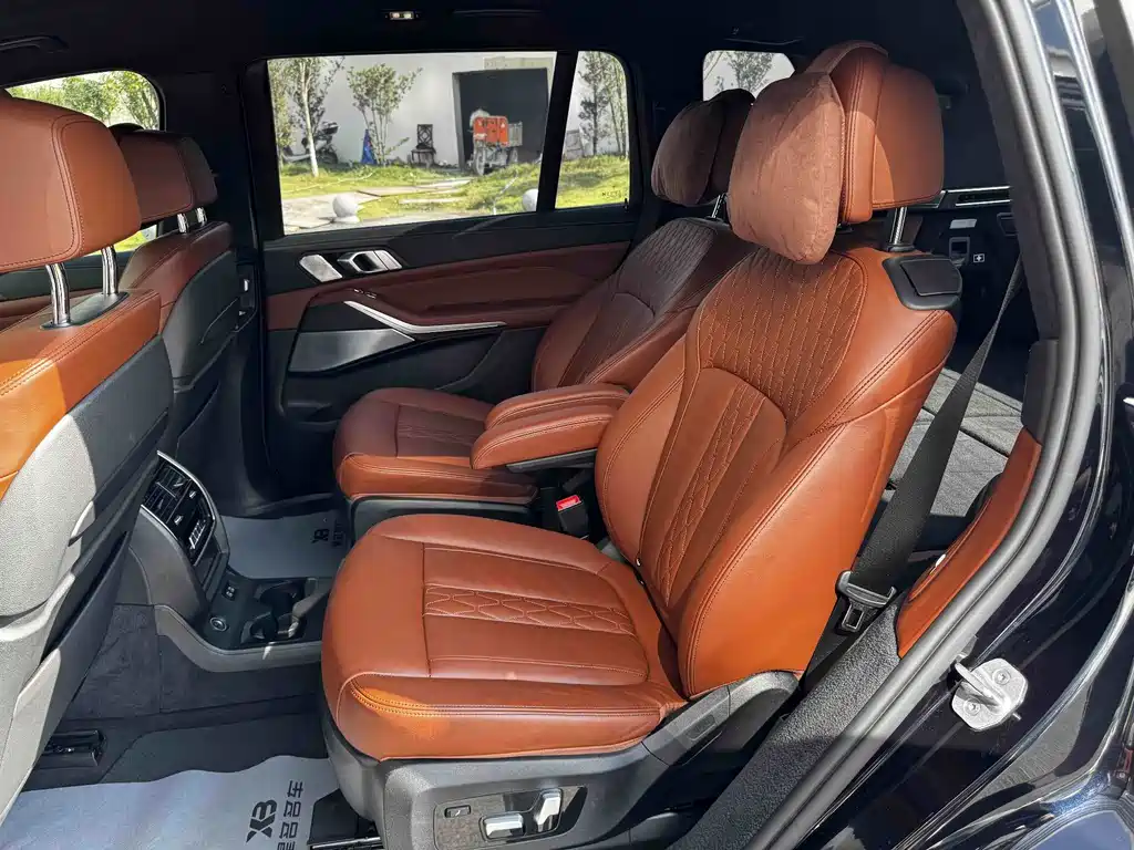 BMW X7 — миниатюра 15