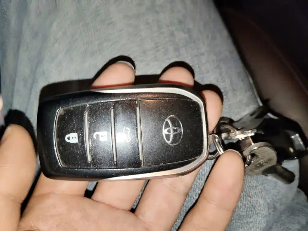 Toyota Prado — миниатюра 12