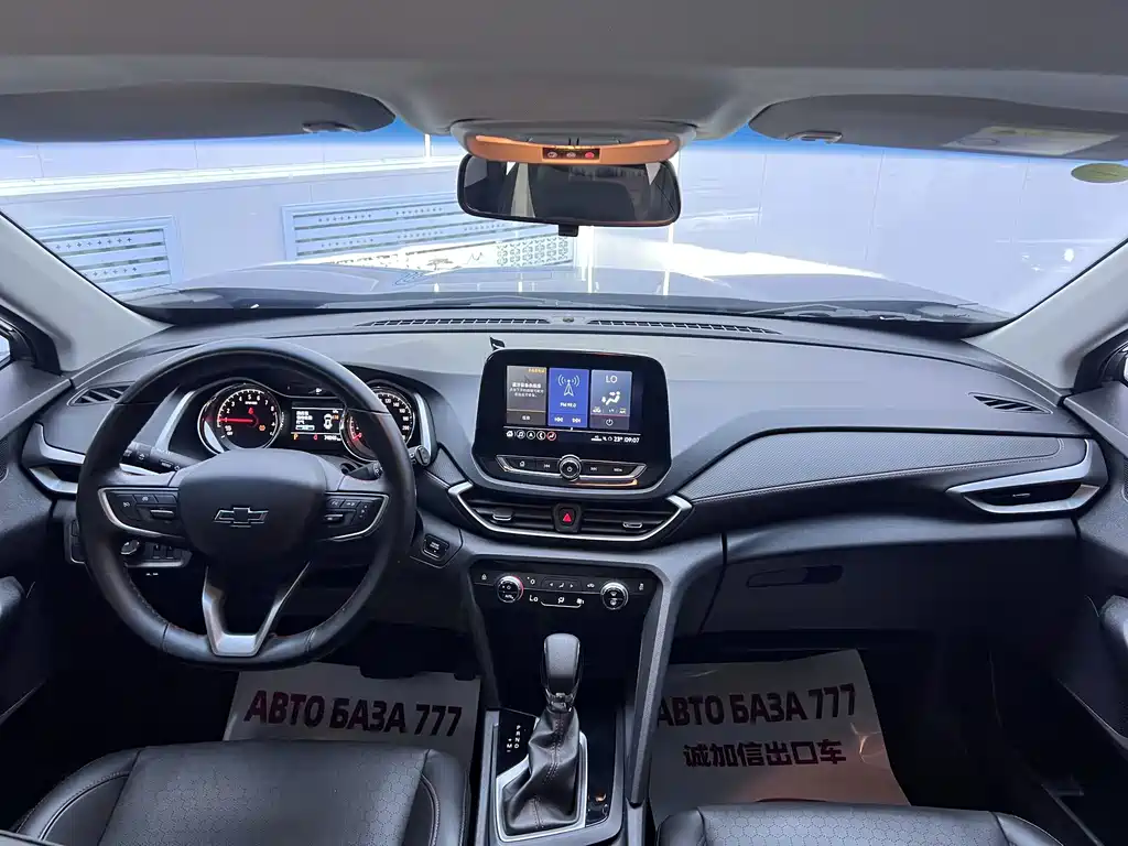 Chevrolet Volando — миниатюра 15