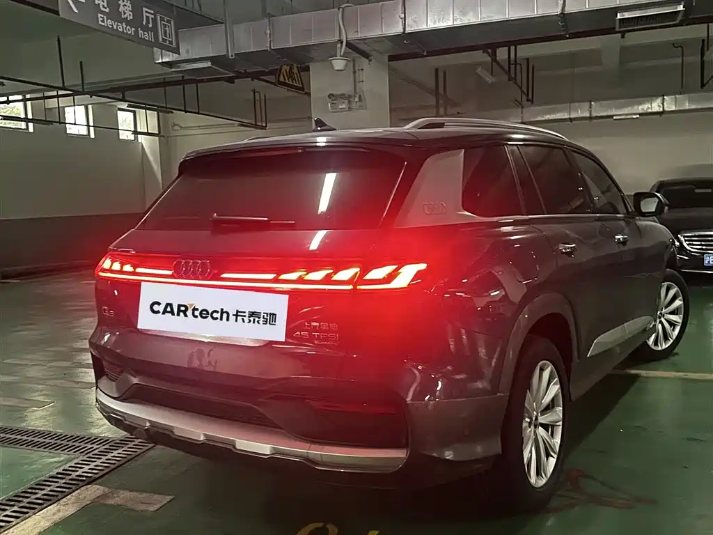Audi Q6 2024 45 TFSI quattro 6 мест