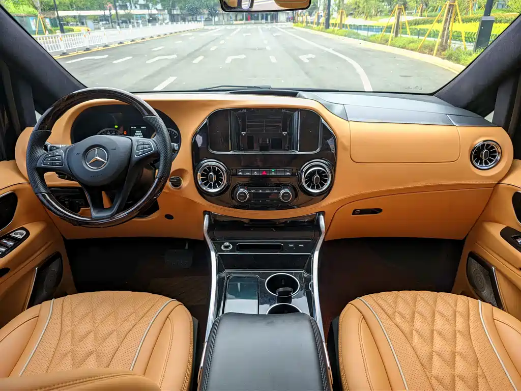 Mercedes-Benz Vito — миниатюра 5