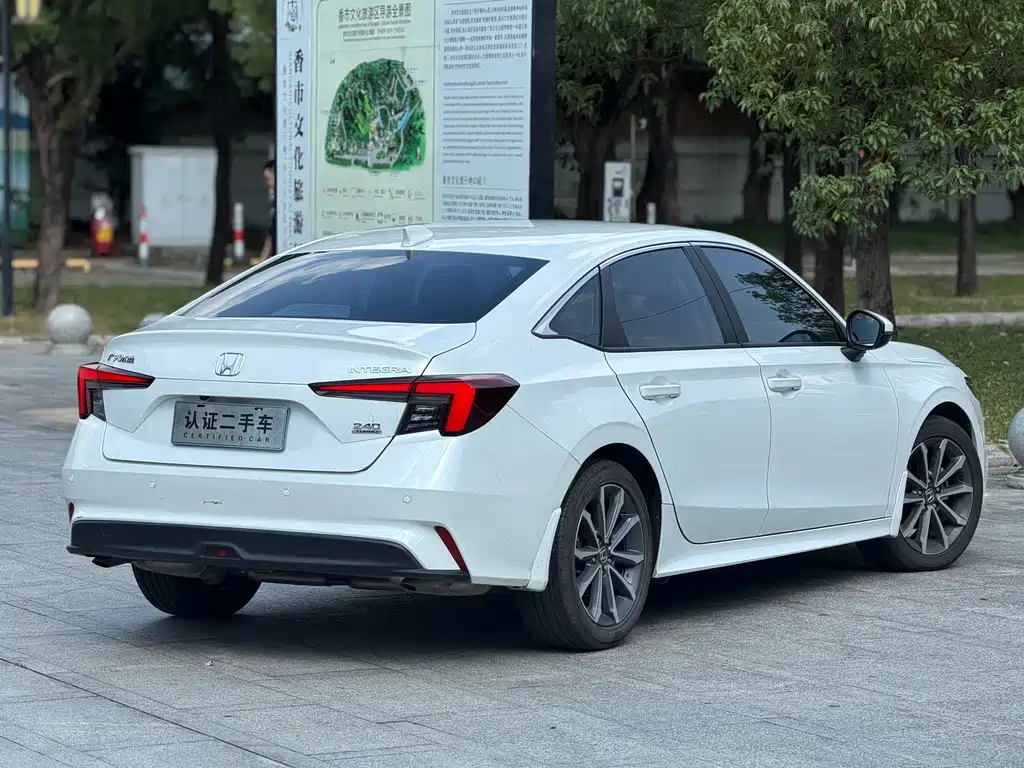 Honda Integra — миниатюра 4