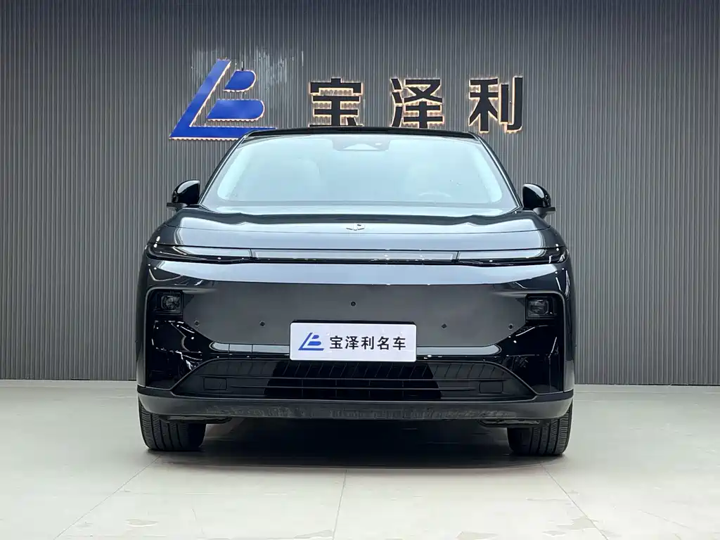 Leapmotor Leapmotor B10 — миниатюра 2