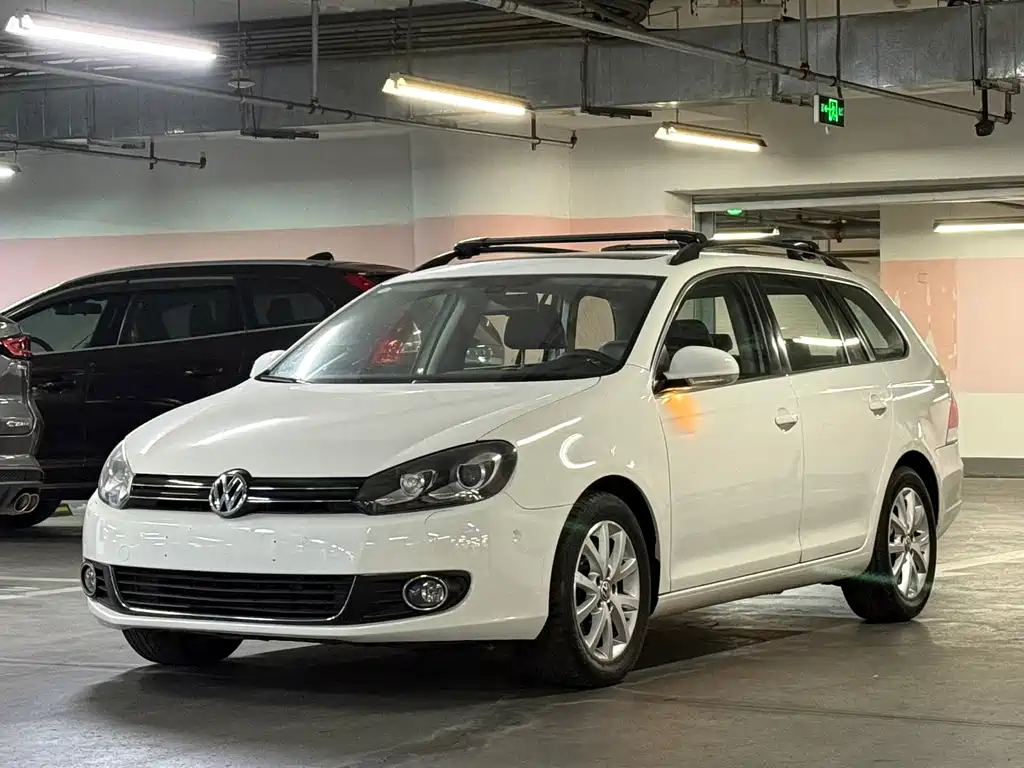 Купить Volkswagen Golf (Import)