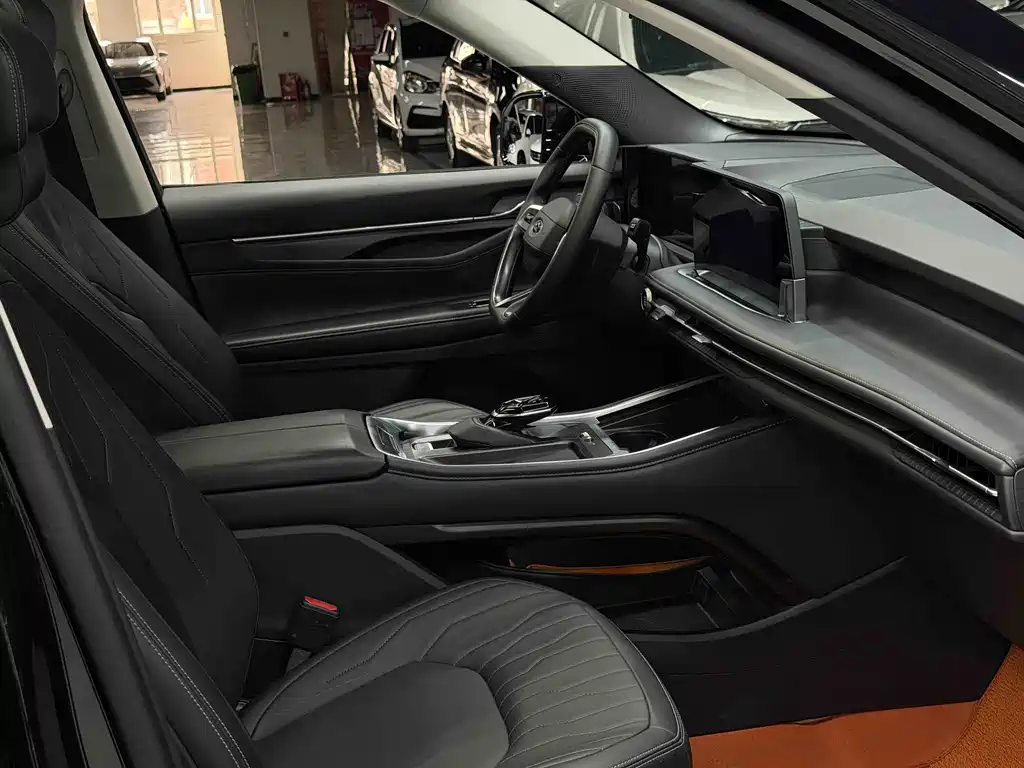 Ford Edge 2025 L 2.0T EcoBoost мест Fashion