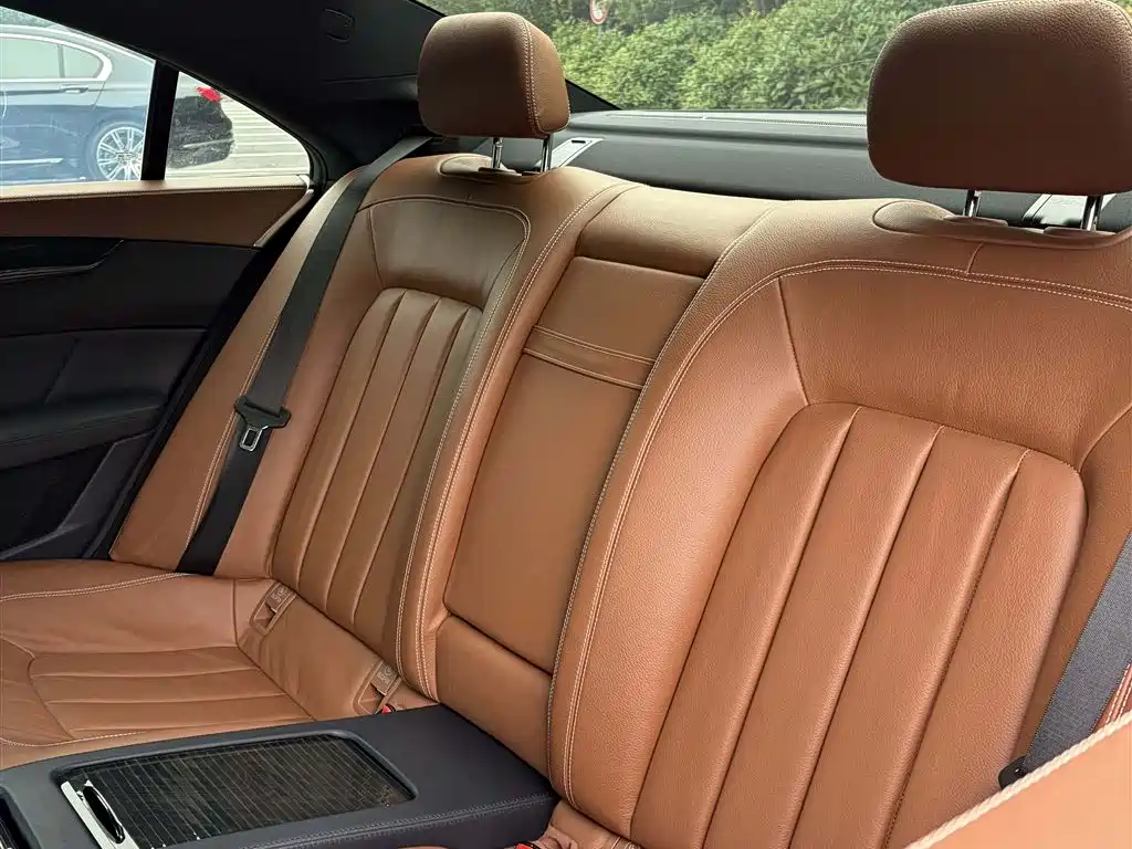Mercedes-Benz CLS — миниатюра 16