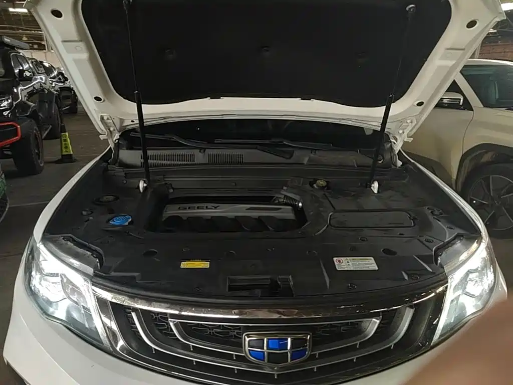 Geely Boyue — миниатюра 23
