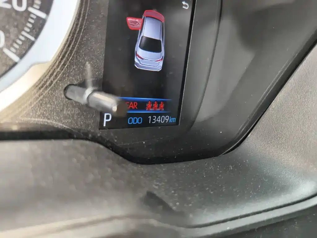 Toyota Corolla — миниатюра 8