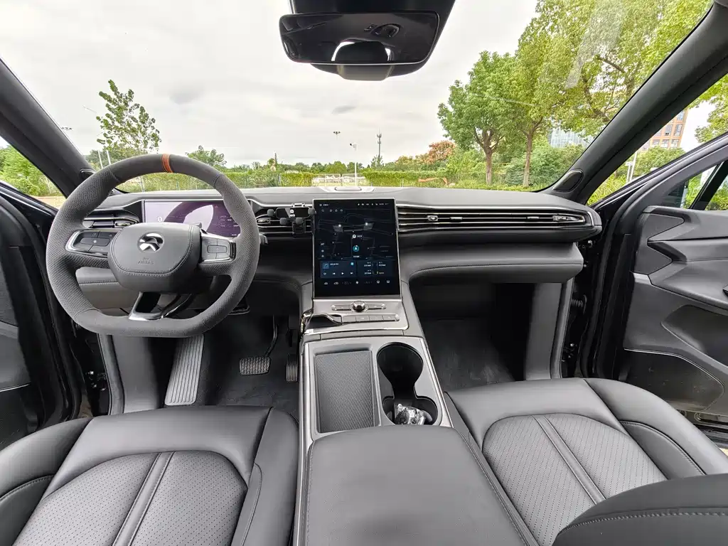 NIO ES6 — миниатюра 12