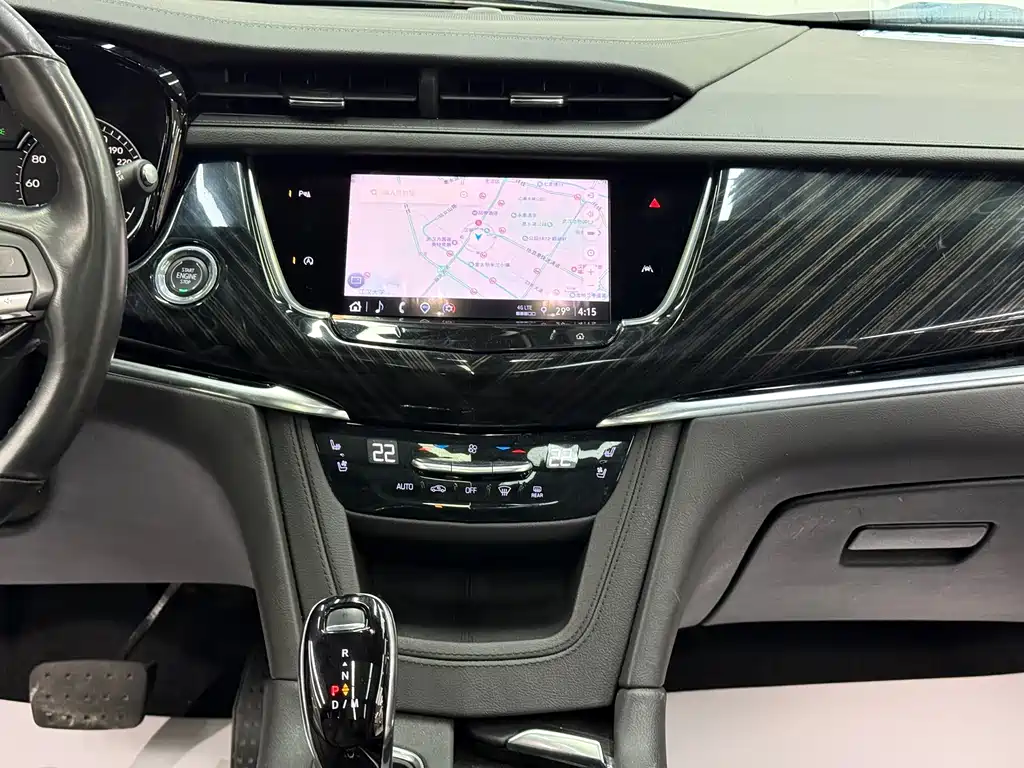 Cadillac XT6 — миниатюра 10