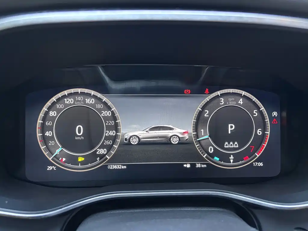 Jaguar XFL — миниатюра 12