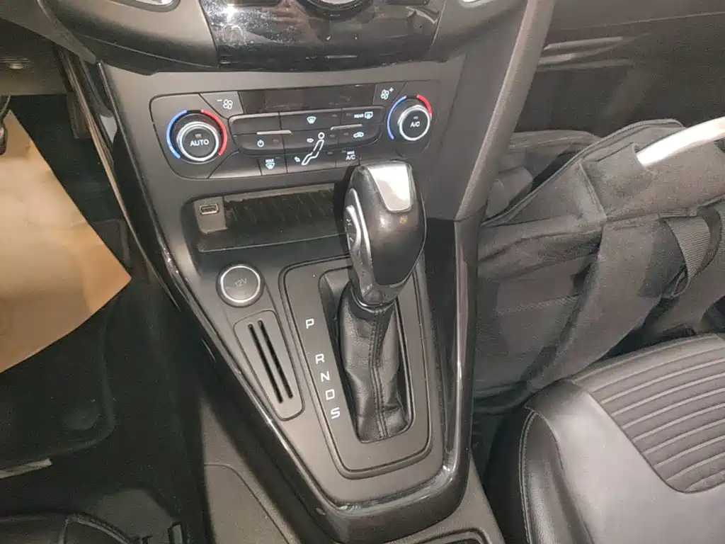 Ford Focus — миниатюра 14
