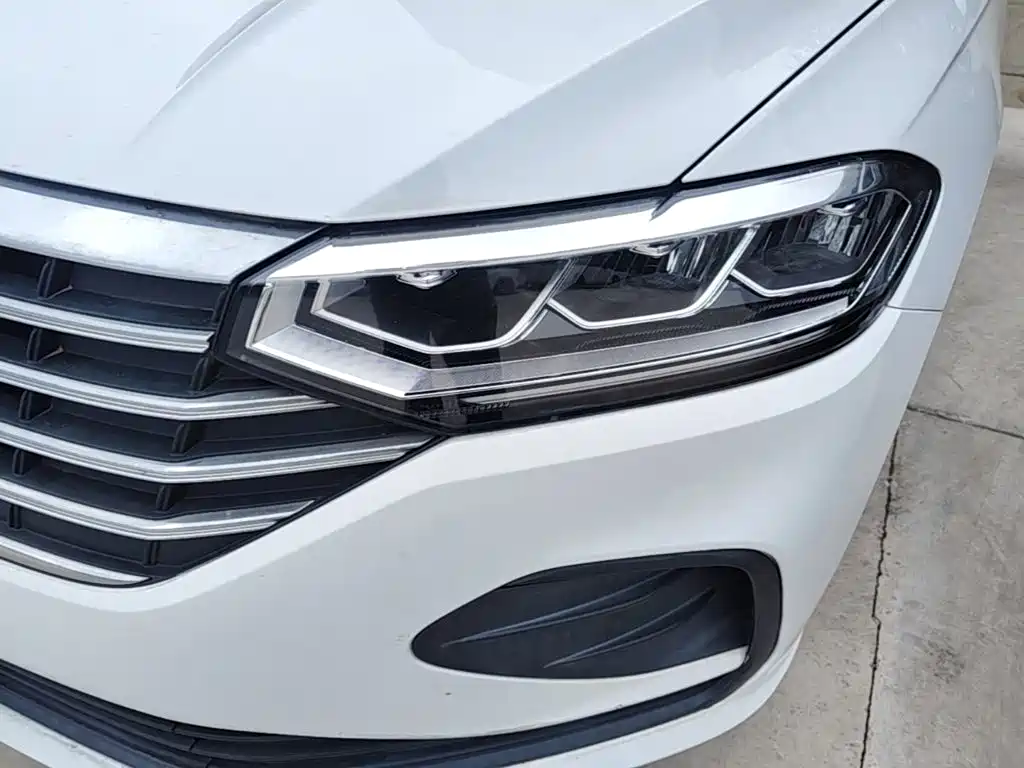 Volkswagen Lavida — миниатюра 24