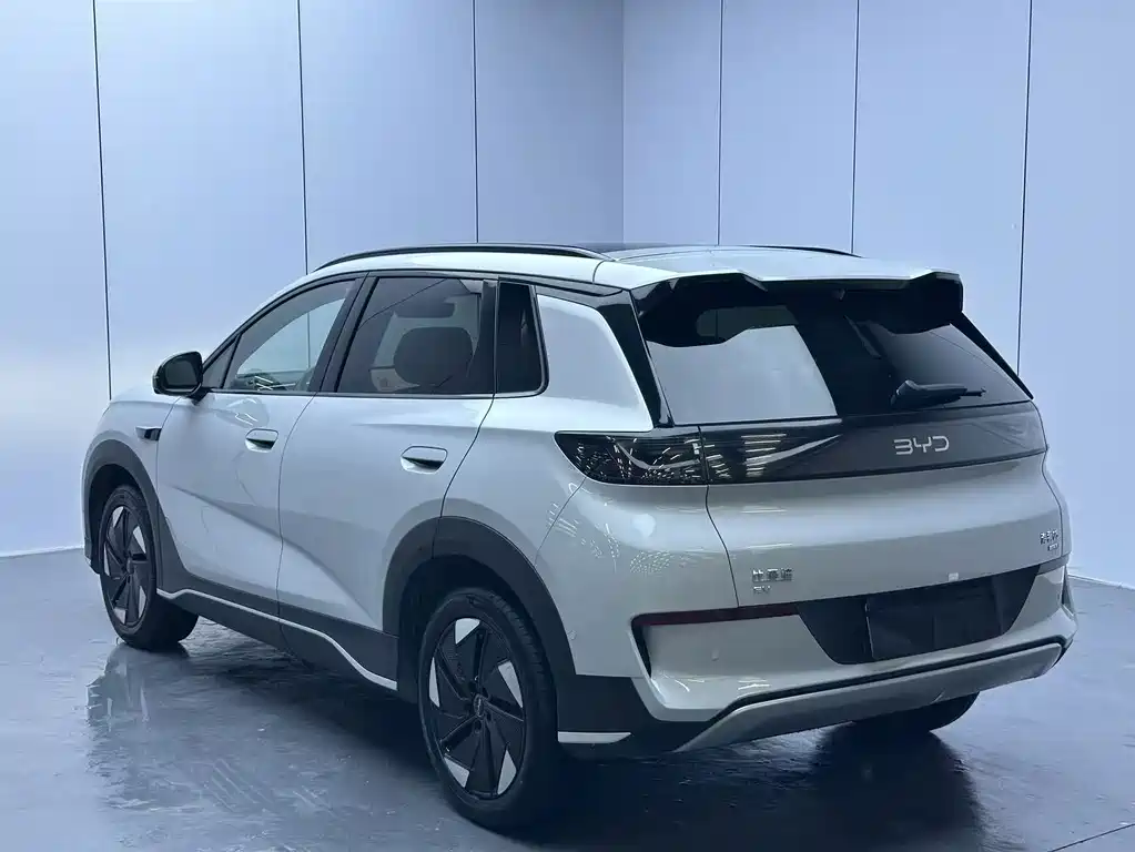 BYD Sealion 05 EV — миниатюра 5