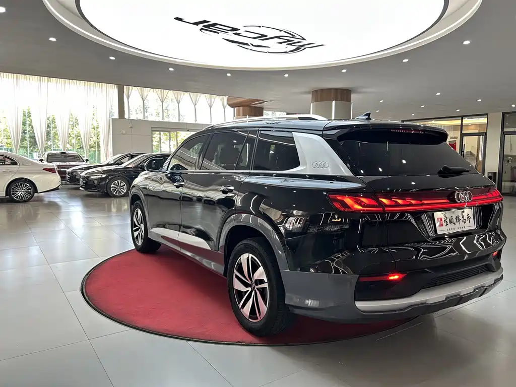 Audi Q6 — миниатюра 7