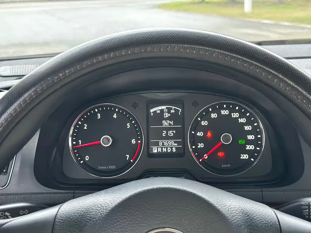 Volkswagen Lavida — миниатюра 13