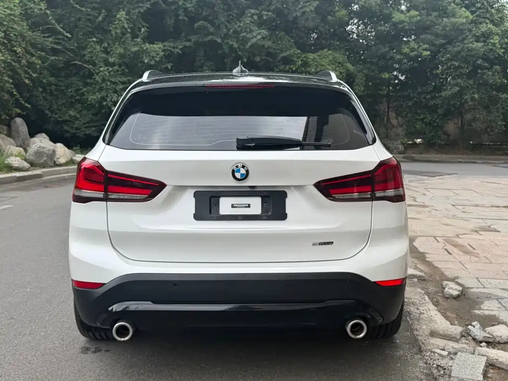 BMW X1 — миниатюра 11