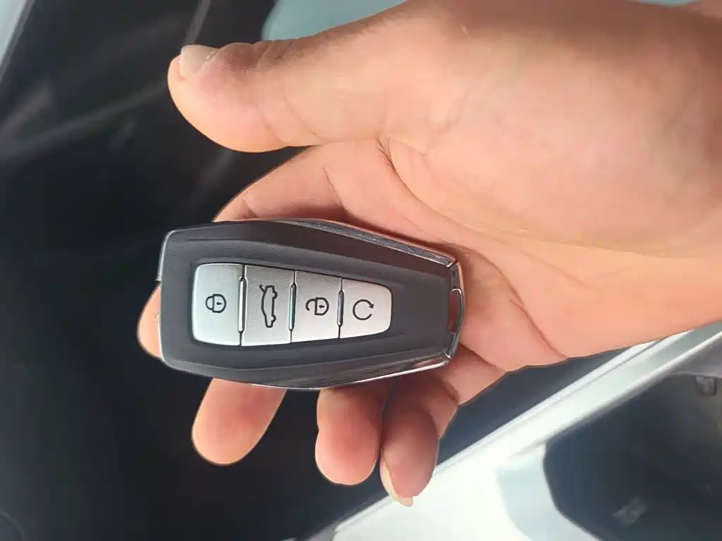 Geely Emgrand L — миниатюра 12