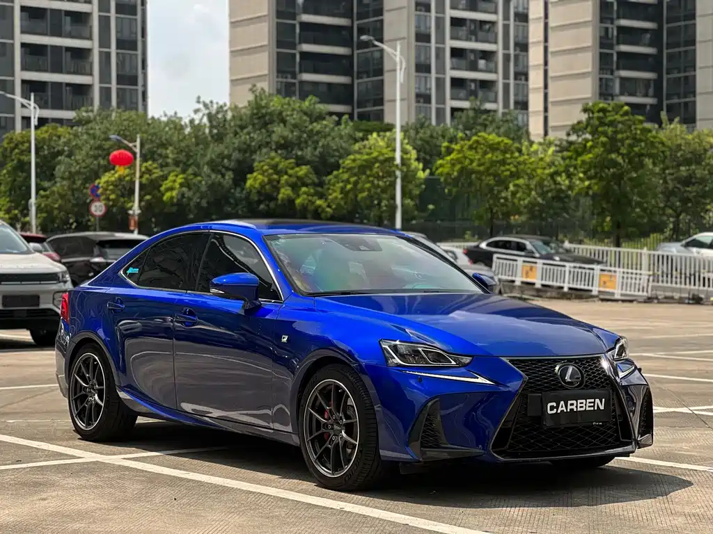 Lexus IS — миниатюра 3