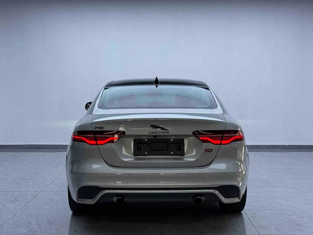 Jaguar XEL — миниатюра 9
