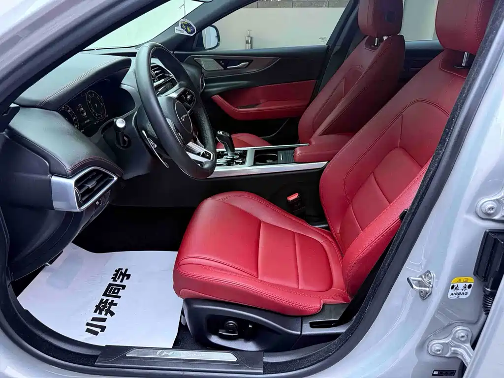 Jaguar XEL — миниатюра 4