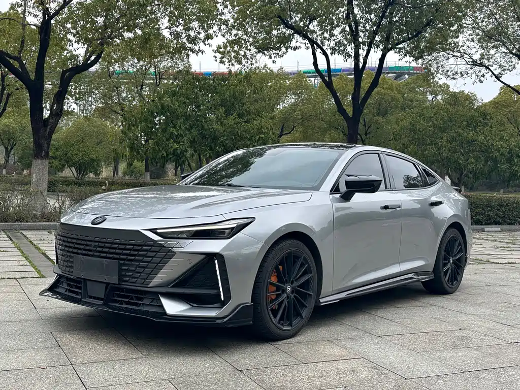 Changan UNI-V 2022
