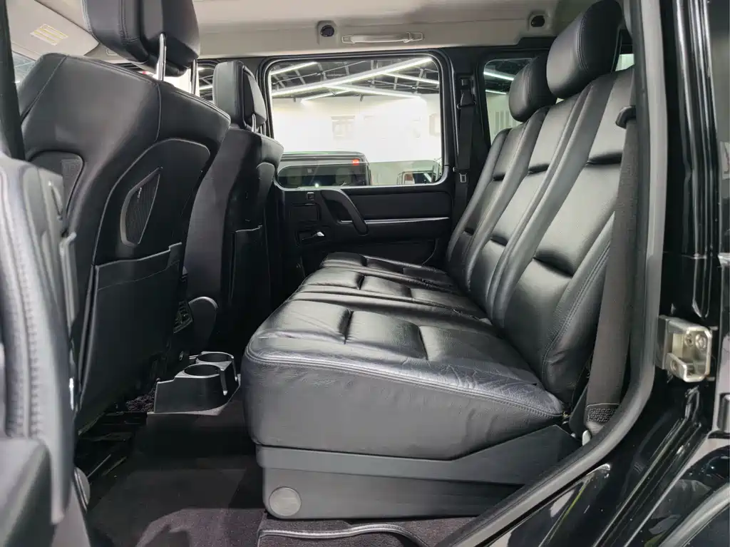 Mercedes-Benz G-Class — миниатюра 11