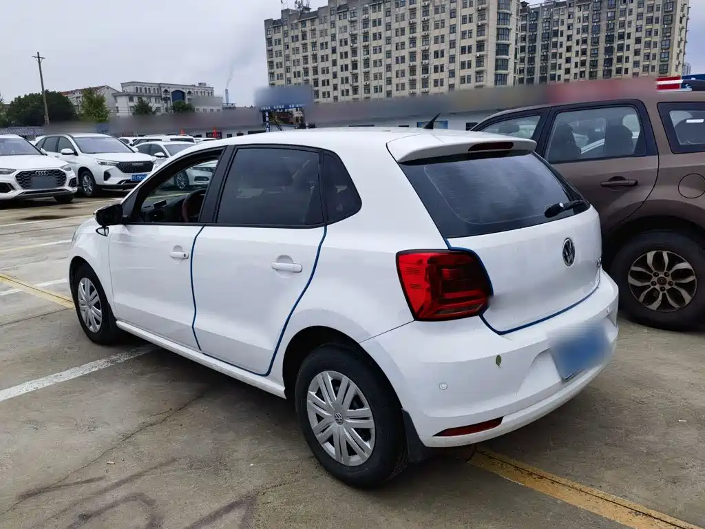 Volkswagen Polo — миниатюра 11