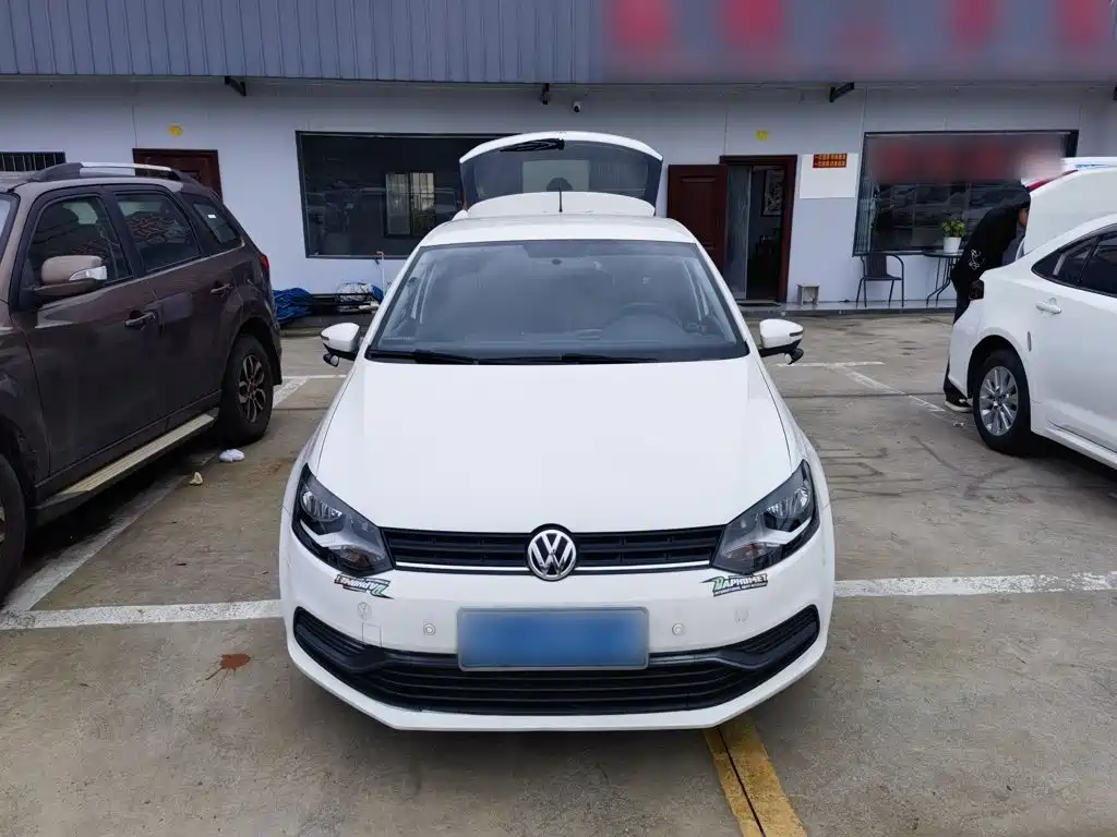 Volkswagen Polo — миниатюра 14