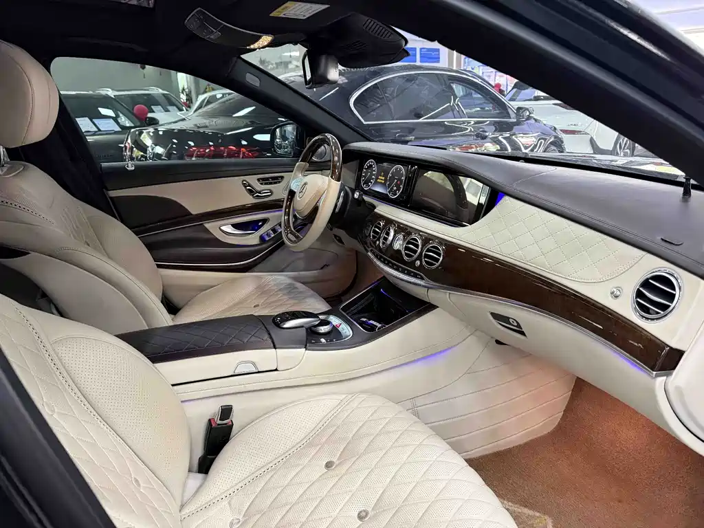 Mercedes-Benz S-Class — миниатюра 8