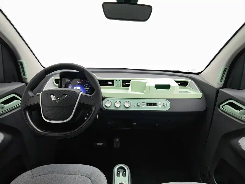 Wuling MINIEV — миниатюра 5