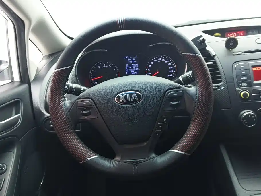 Kia K3 — миниатюра 15