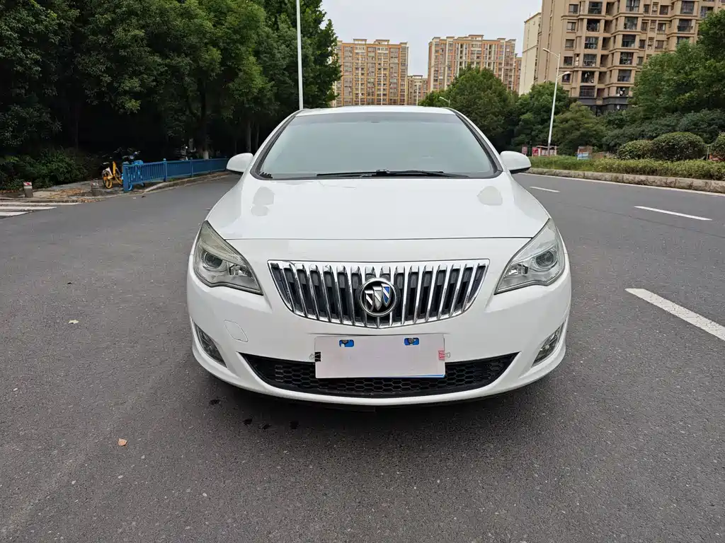 Buick Excelle — миниатюра 2