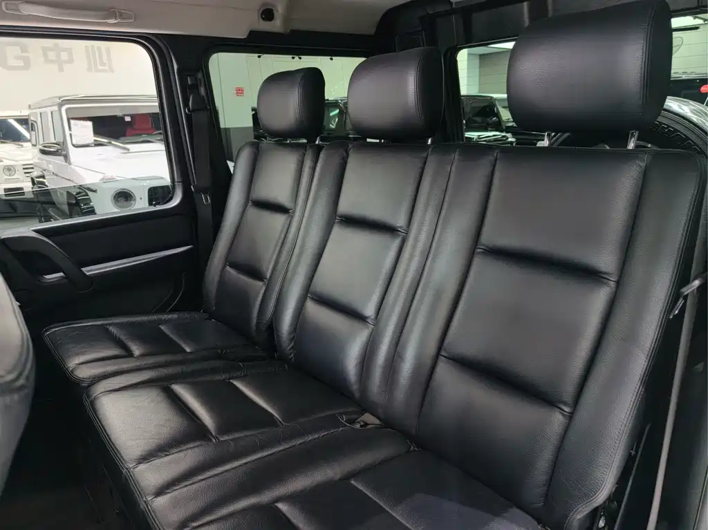 Mercedes-Benz G-Class — миниатюра 13
