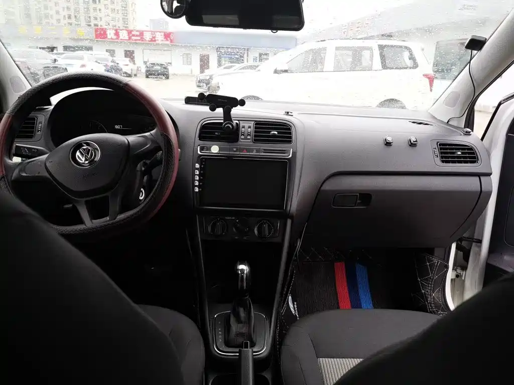 Volkswagen Polo — миниатюра 19