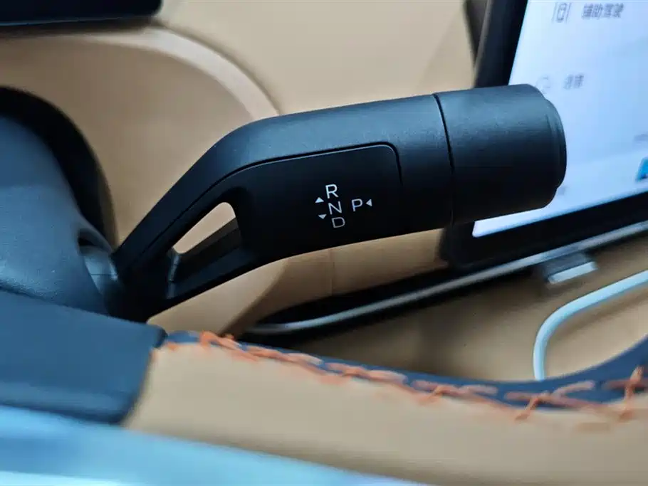 GEELY GALAXY GALAXY STARSHIP 7 EM I