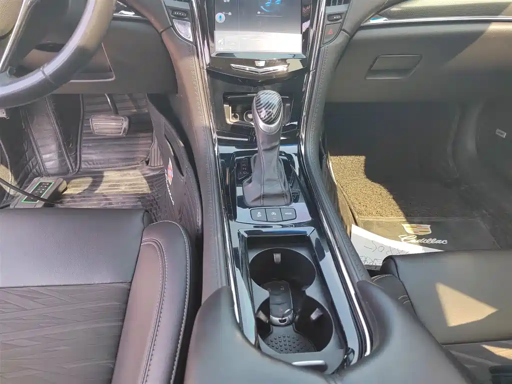 Cadillac ATS-L 2017 28T