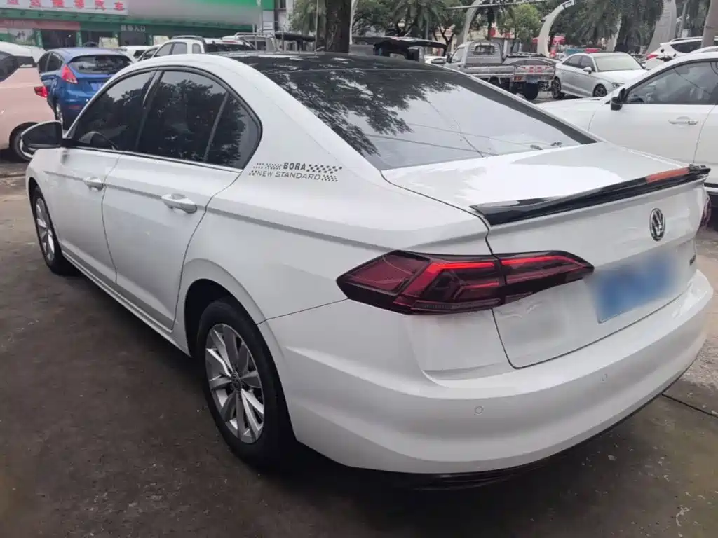 Volkswagen Bora — миниатюра 5