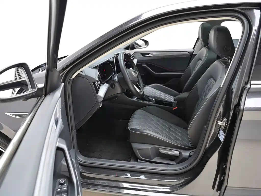 Volkswagen Sagitar — миниатюра 11