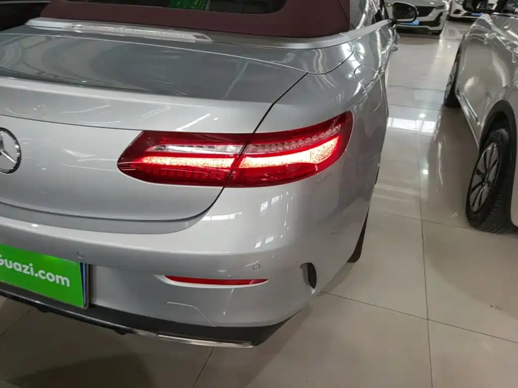 Mercedes-Benz E-Class (Import) — миниатюра 8