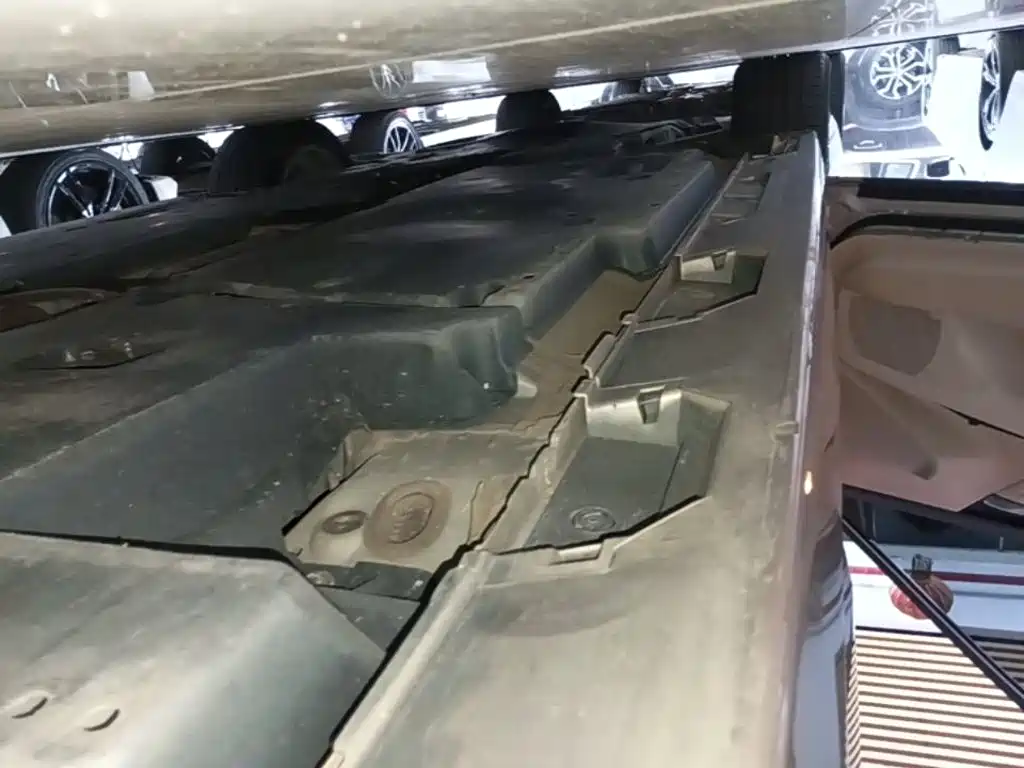 Toyota Camry — миниатюра 22