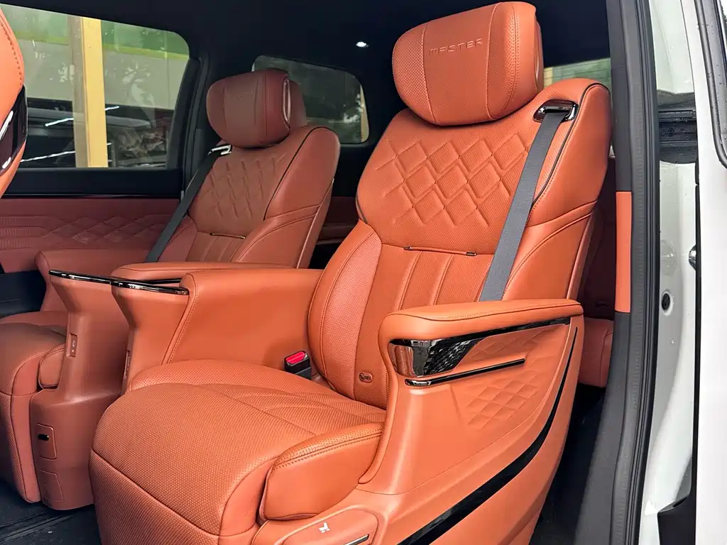 GAC Motor Trumpchi Xiangwang M8 — миниатюра 13