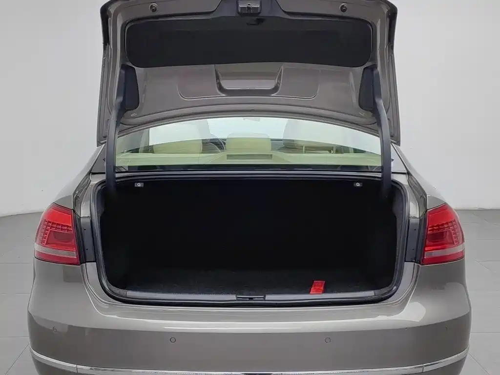 Volkswagen Passat — миниатюра 16