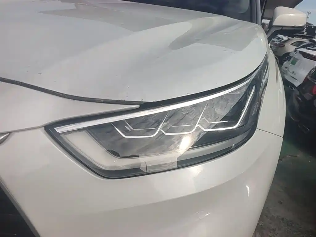 Toyota Highlander — миниатюра 24