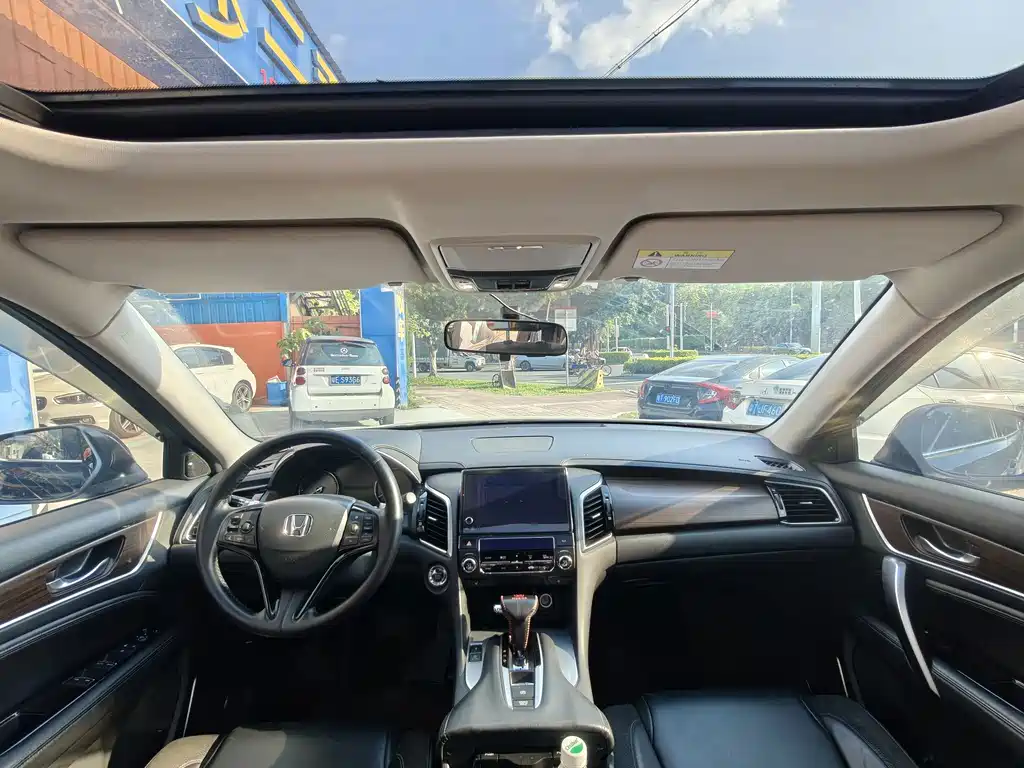 Honda Avancier — миниатюра 8