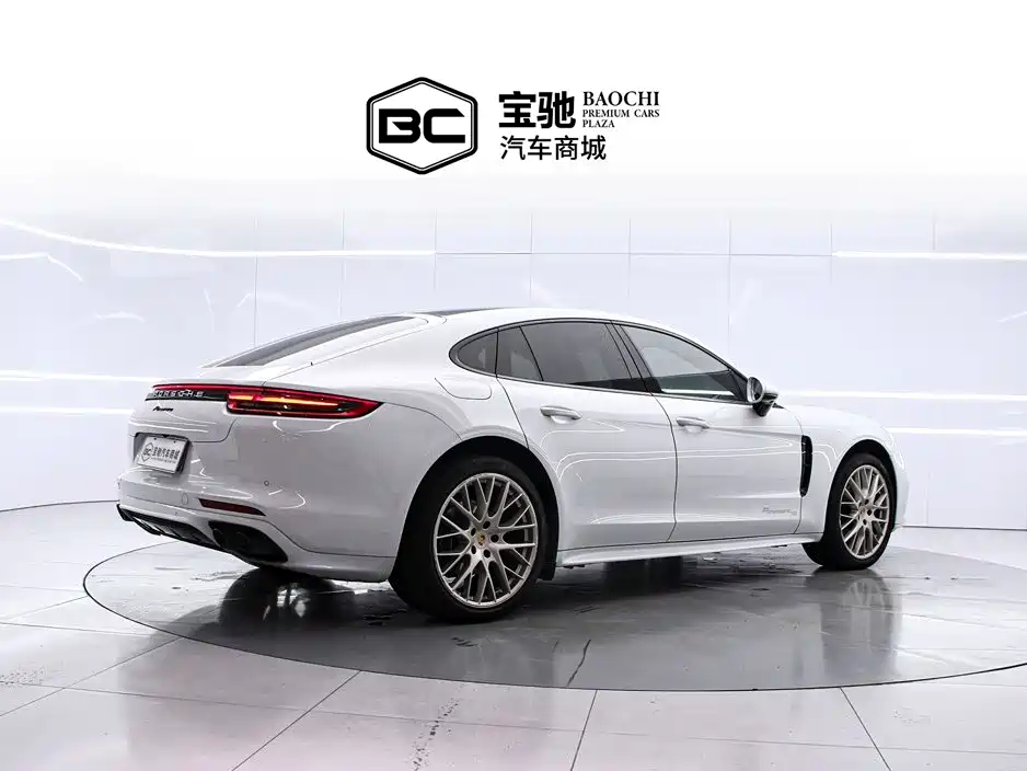 Porsche Panamera — миниатюра 3